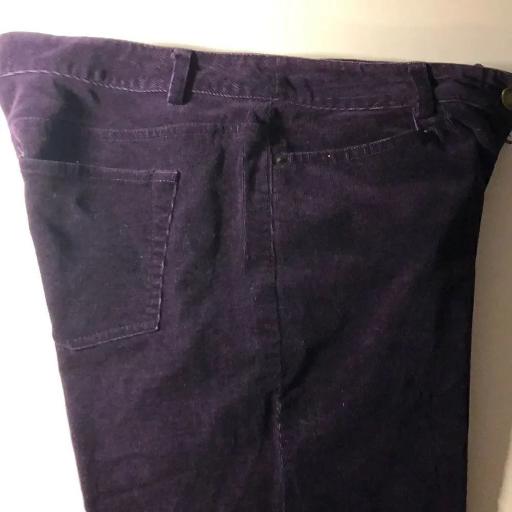Saks Fifth Ave Sz6 Purple Straight Leg Cords